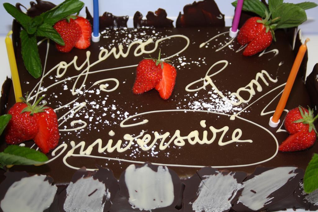 Logis Hotel Restaurant Le Domaine De L'Eau Vive Largentiere Ngoại thất bức ảnh